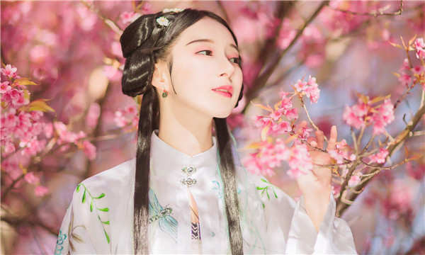 硚口供卵试管婴儿：助您实现家庭梦想的科学方案